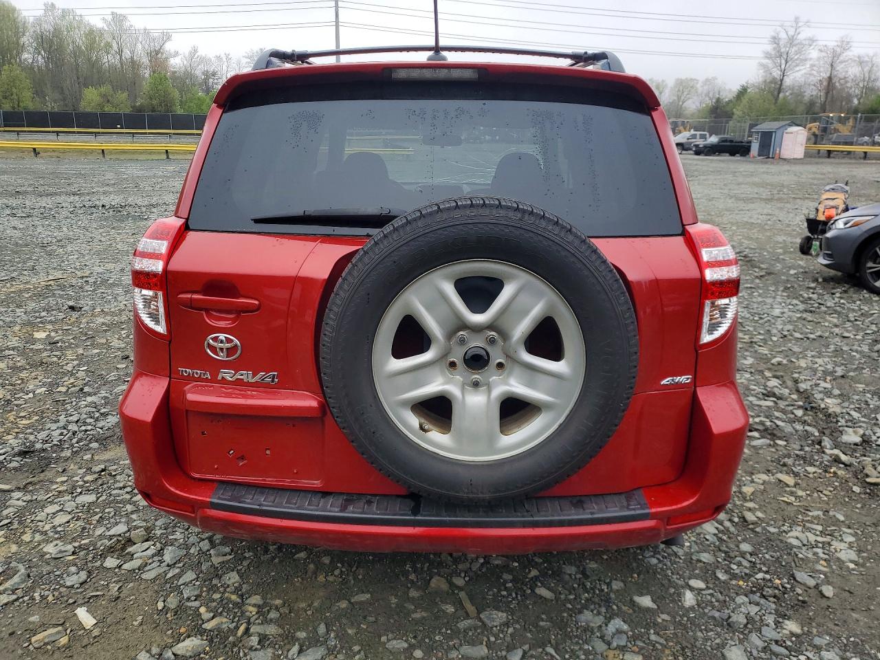Toyota RAV4 Base