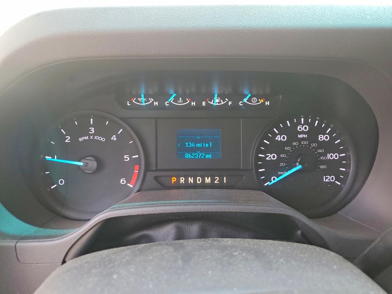 Ford Econoline E350 Super Duty Cutaway Van