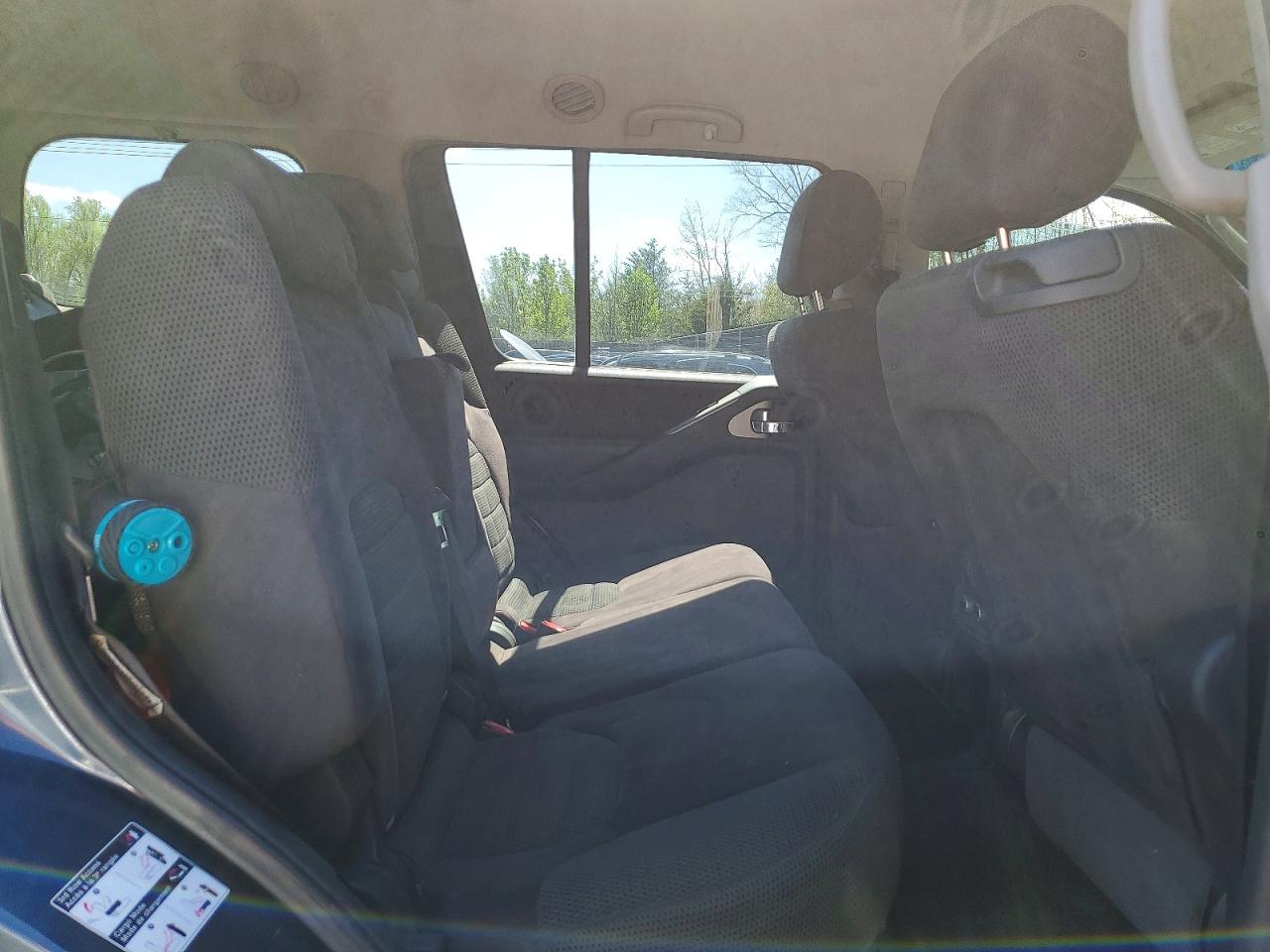 Nissan Pathfinder Xe