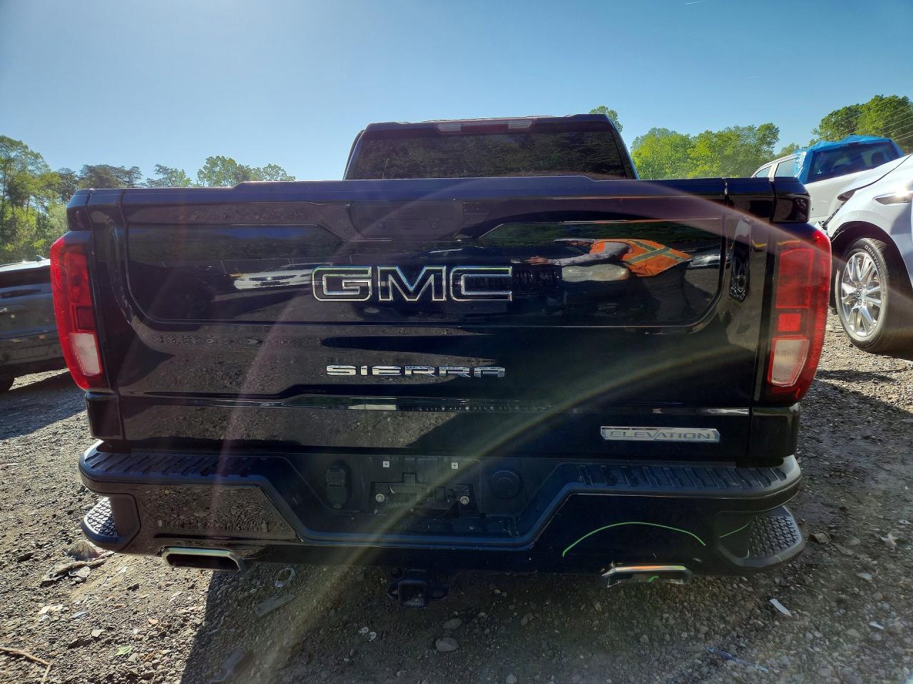 GMC Sierra K1500 Elevation