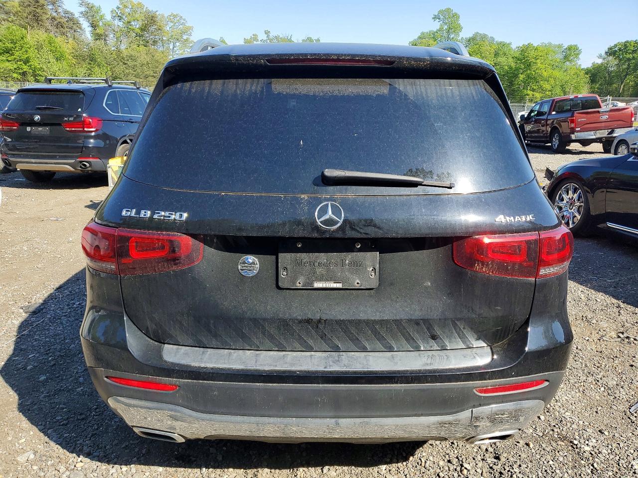 Mercedes-Benz GLB 250 4matic