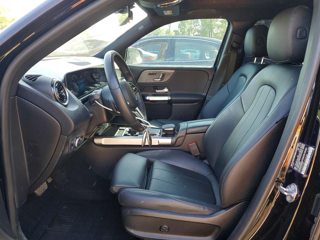 Mercedes-Benz GLB 250 4matic