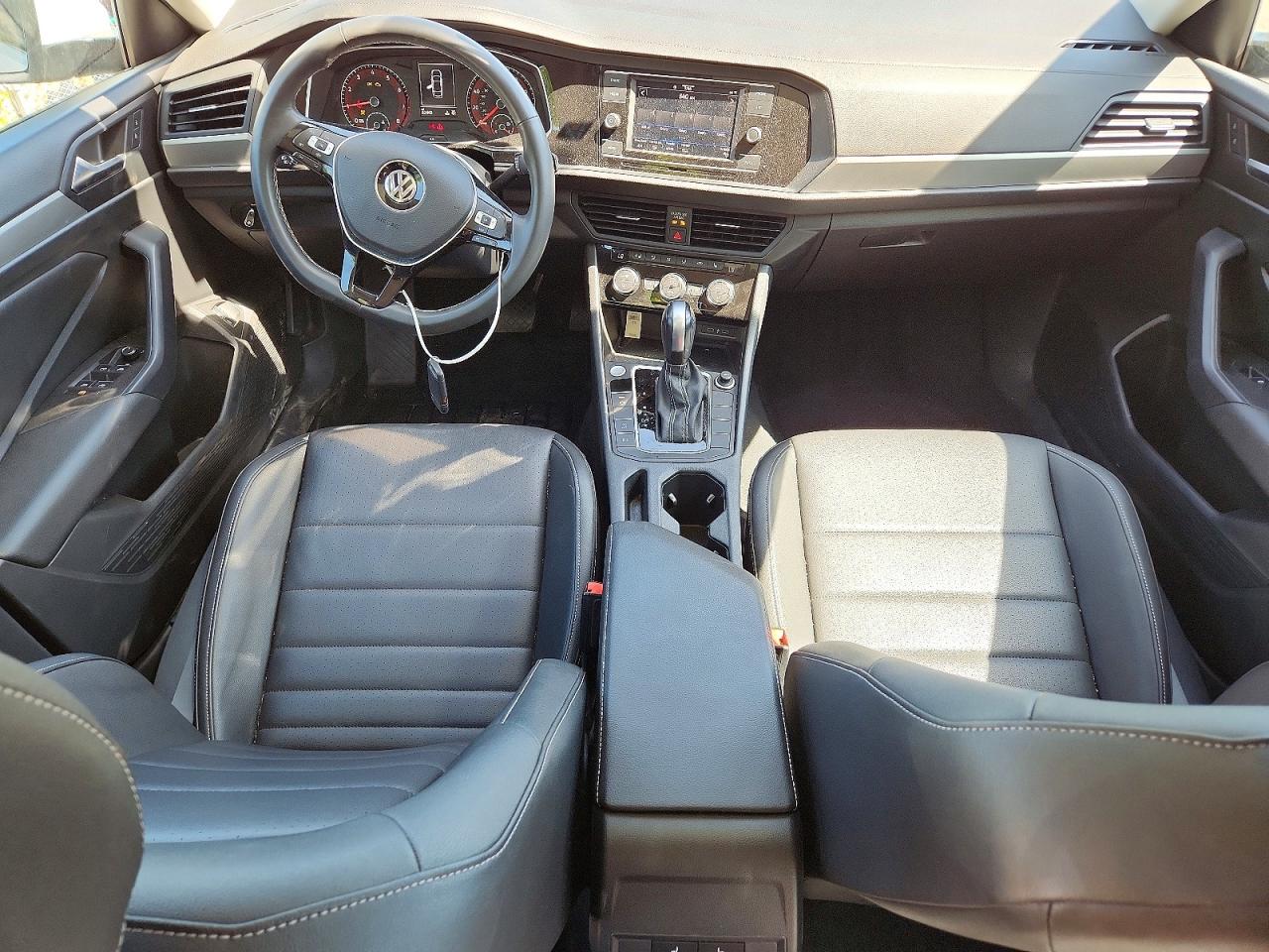Volkswagen Jetta S