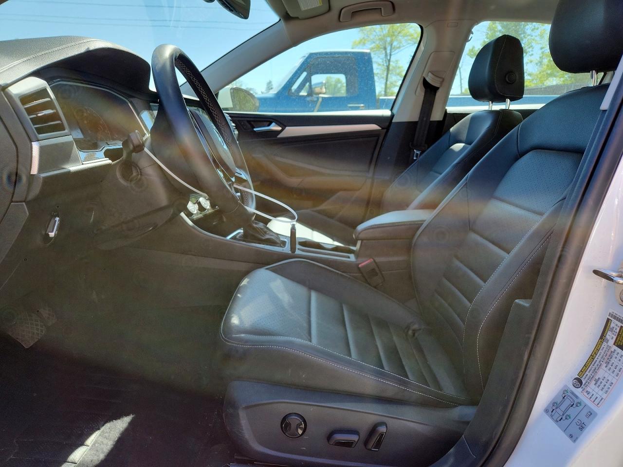 Volkswagen Jetta S
