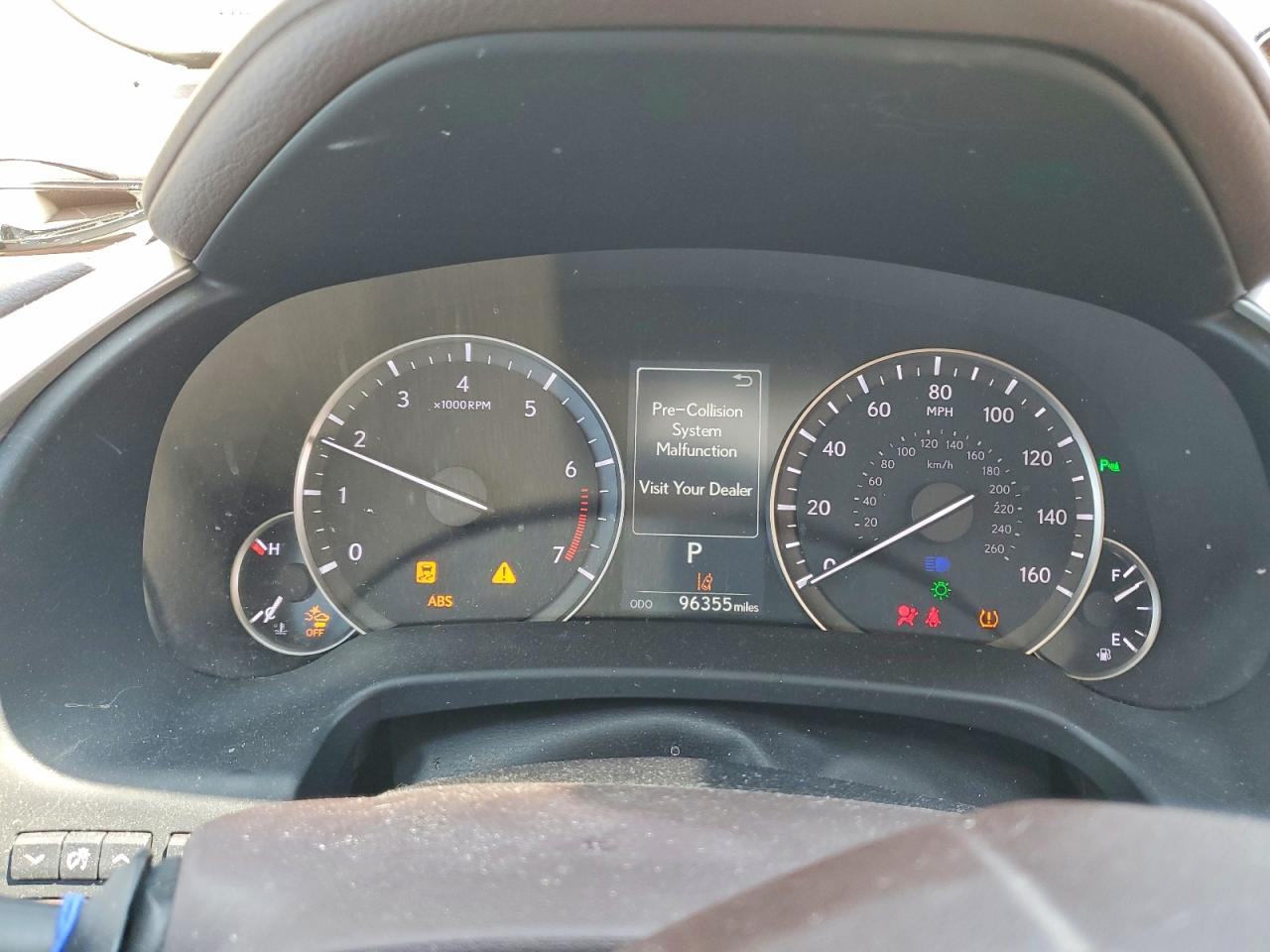 Lexus RX Base