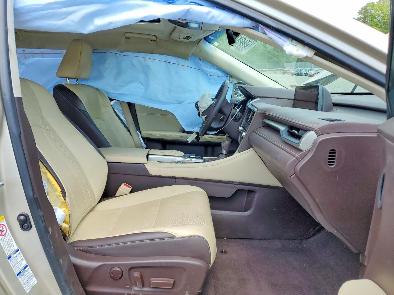 Lexus RX Base