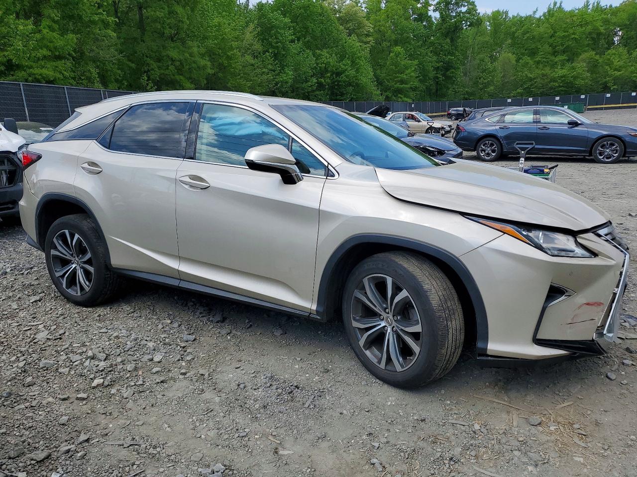 Lexus RX Base
