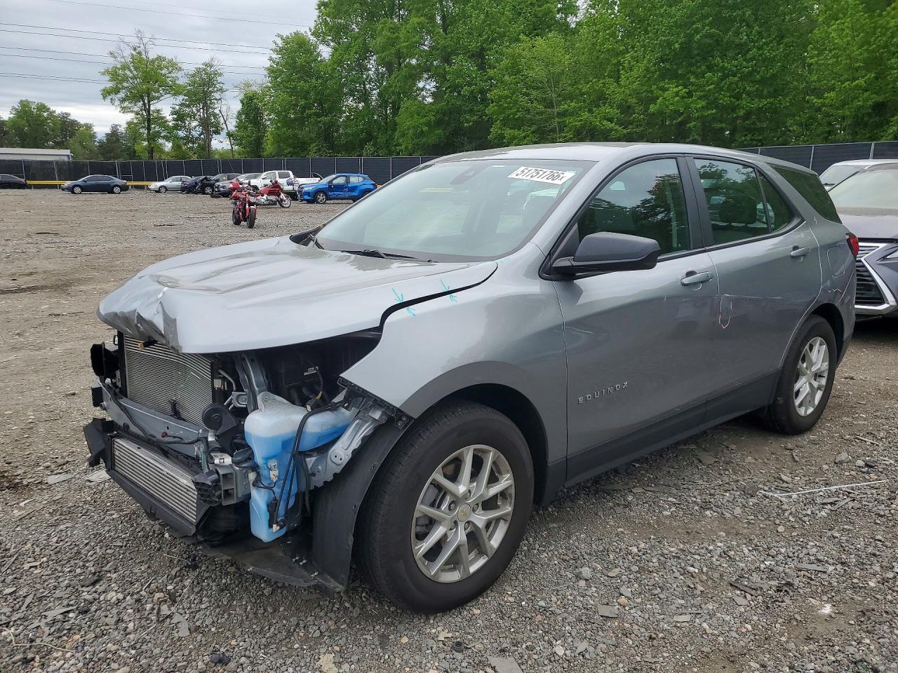 Salvage Chevrolet Equinox Image