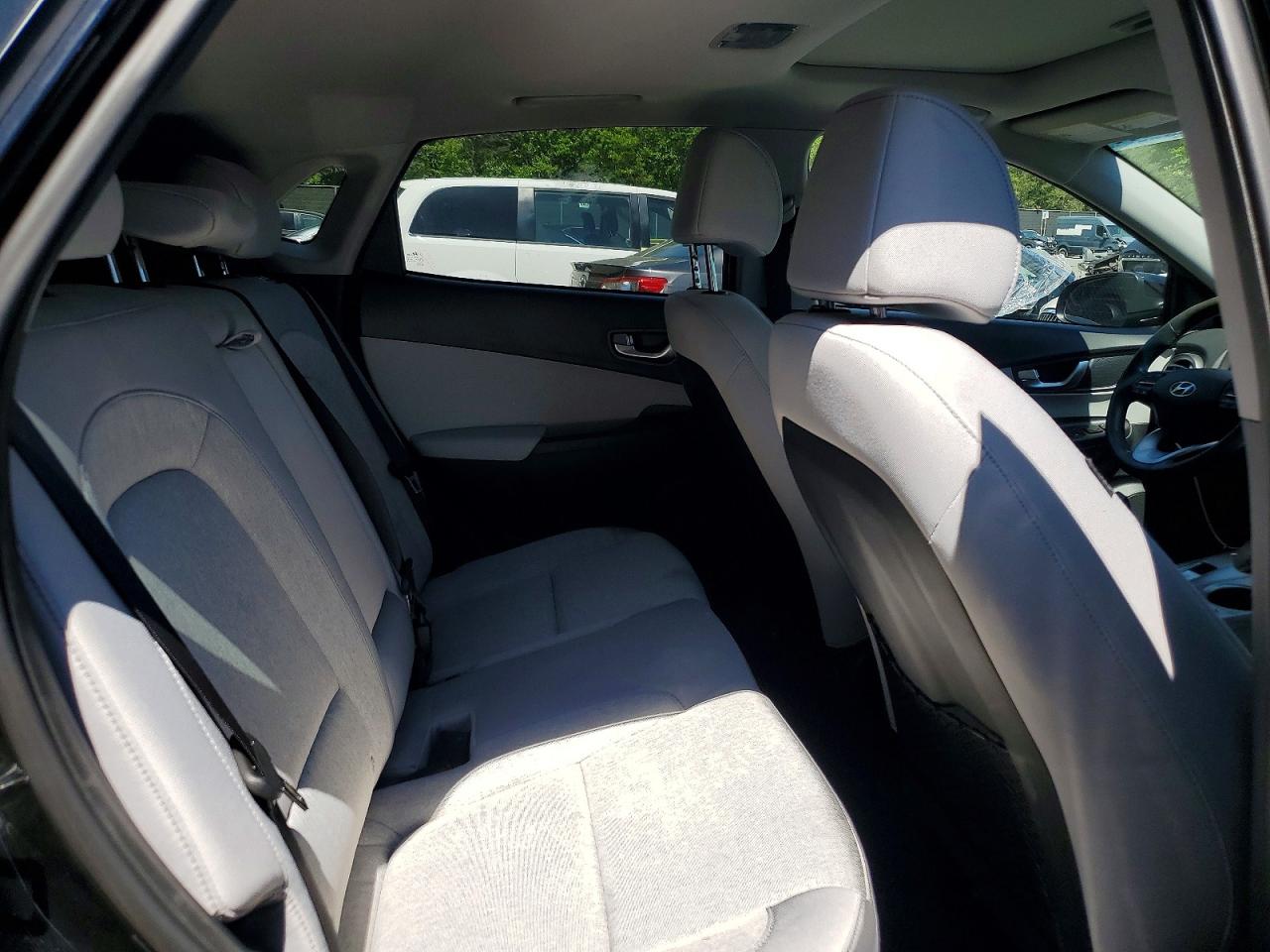 Hyundai KONA Sel