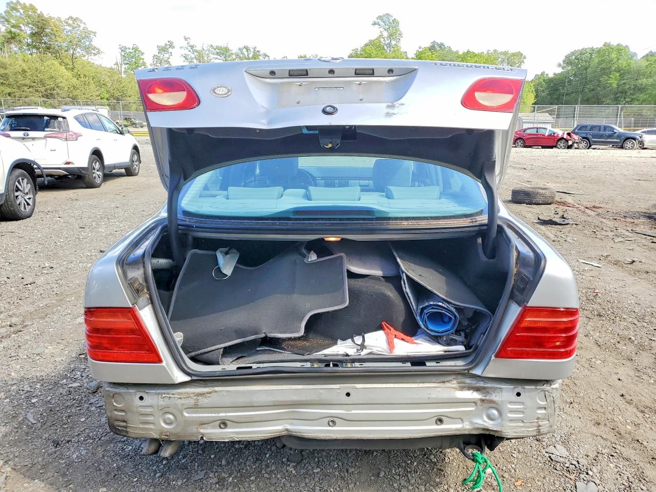 Mercedes-Benz E-Class 300td