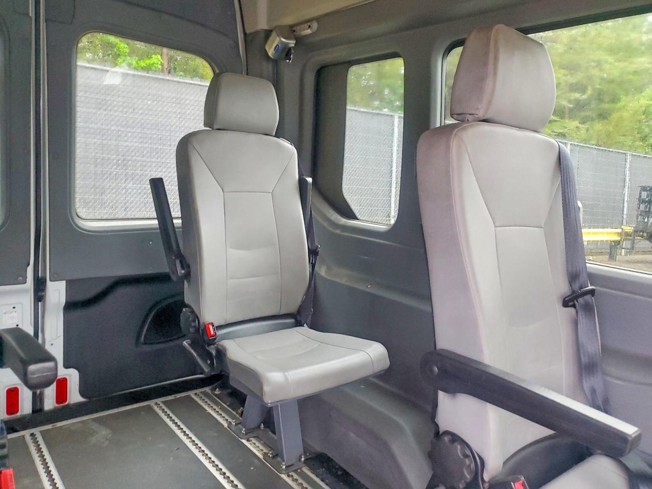 Ford Transit T-350