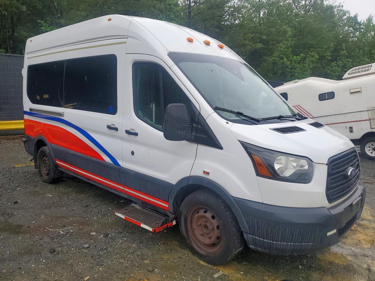 Ford Transit T-350
