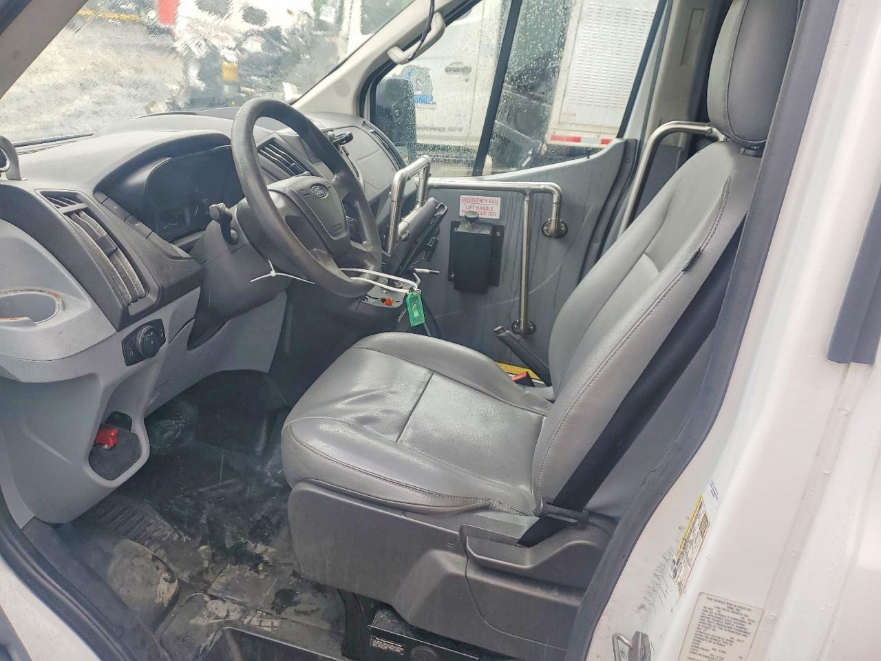 Ford Transit T-350