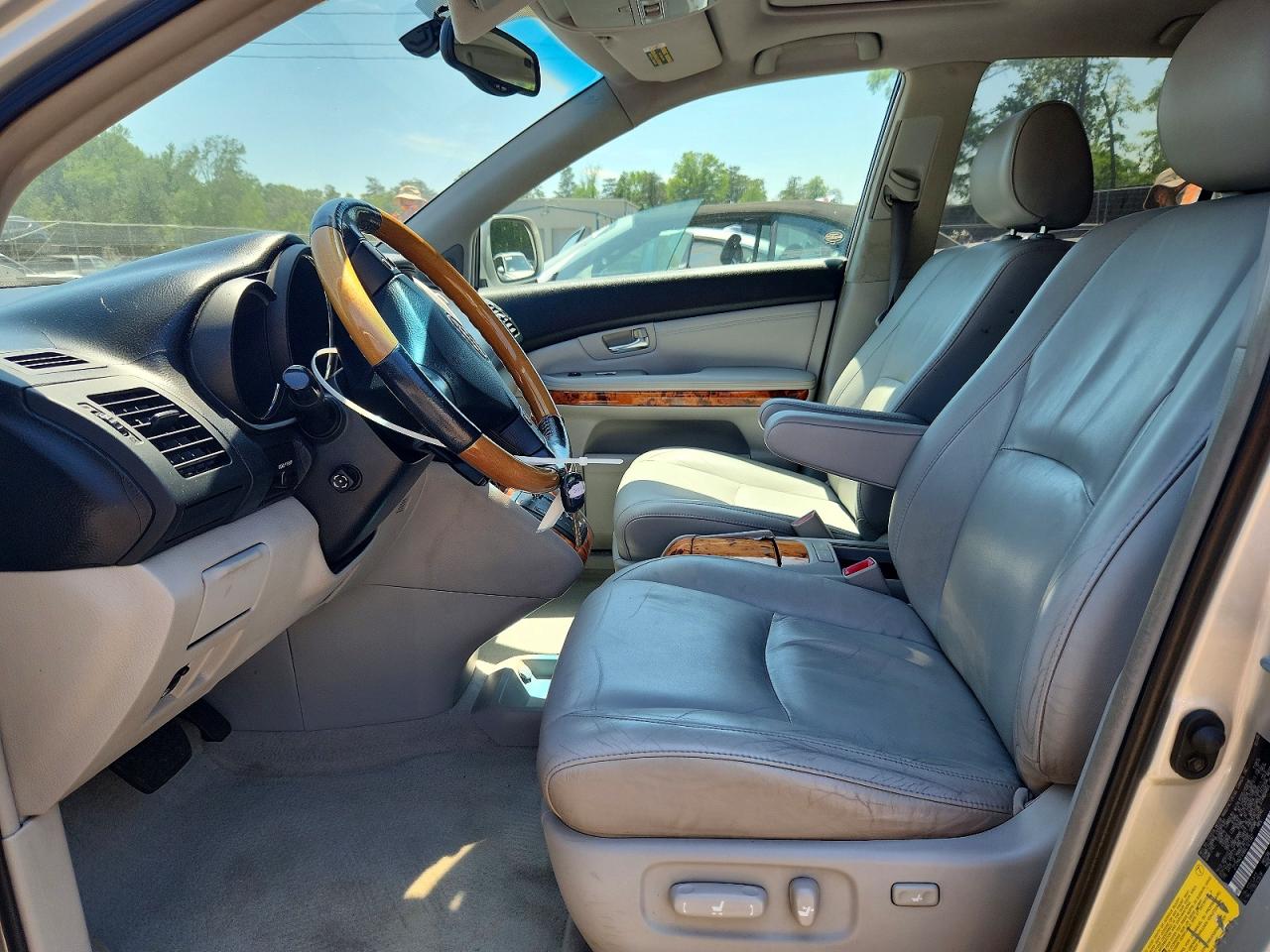 Lexus RX 330