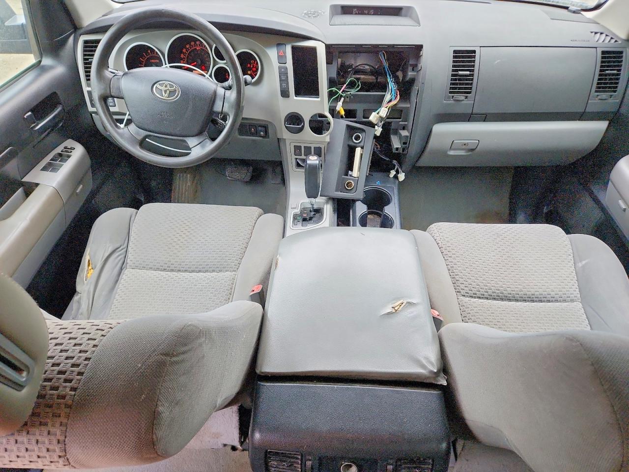 Toyota Tundra Sr5