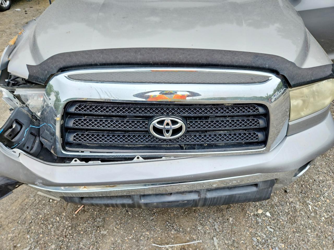 Toyota Tundra Sr5