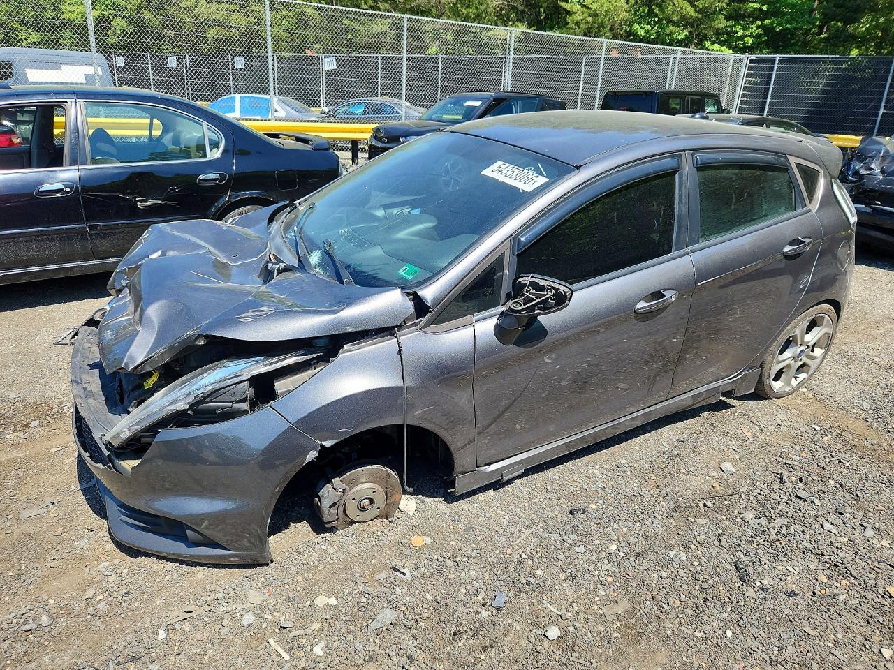 Salvage Ford Fiesta Image