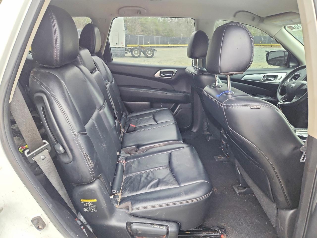 Nissan Pathfinder Sl
