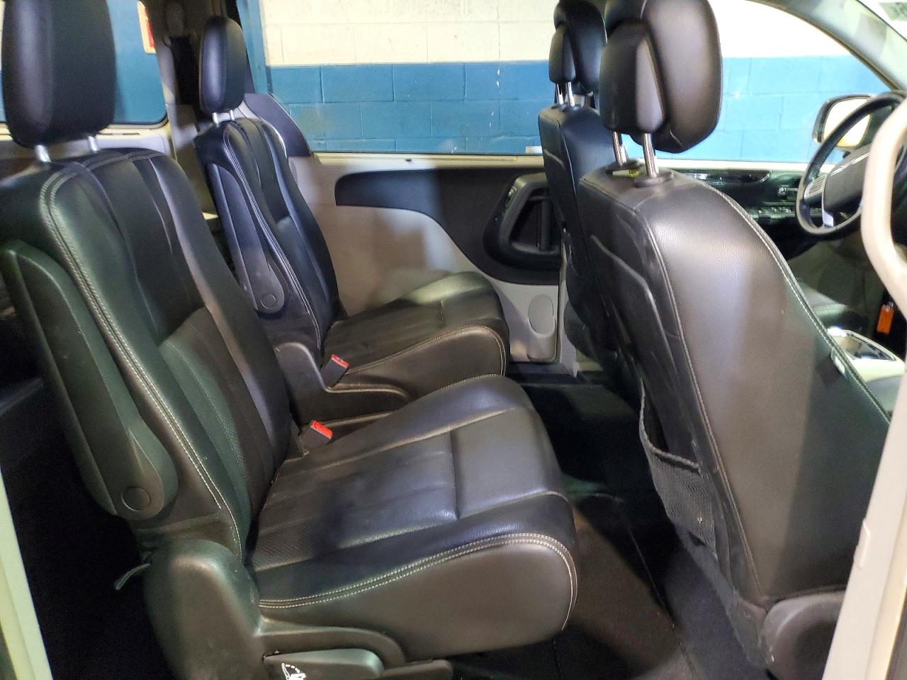Chrysler Minivan Touring L