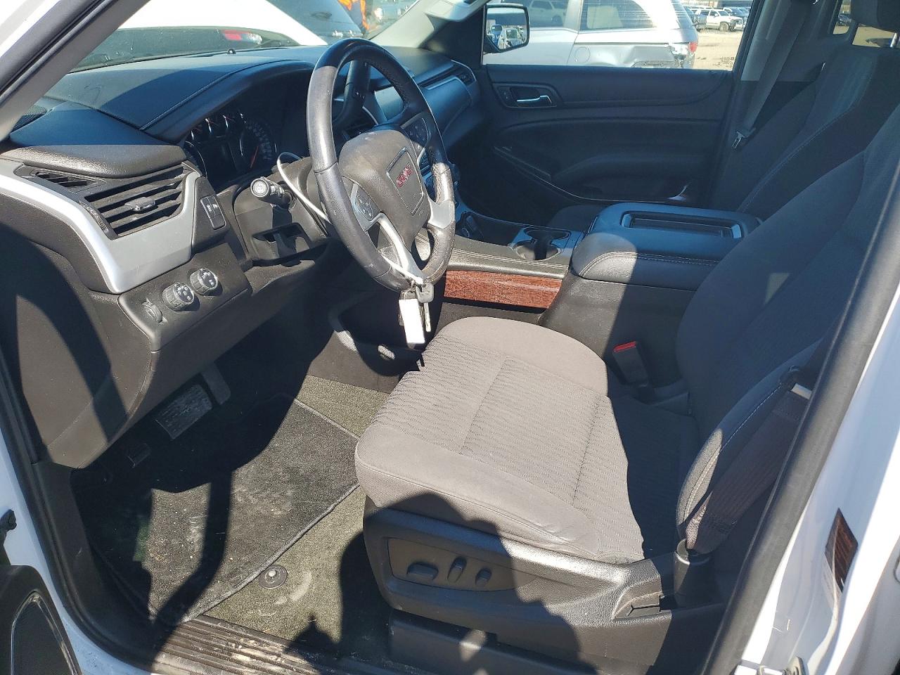 GMC Yukon Sle