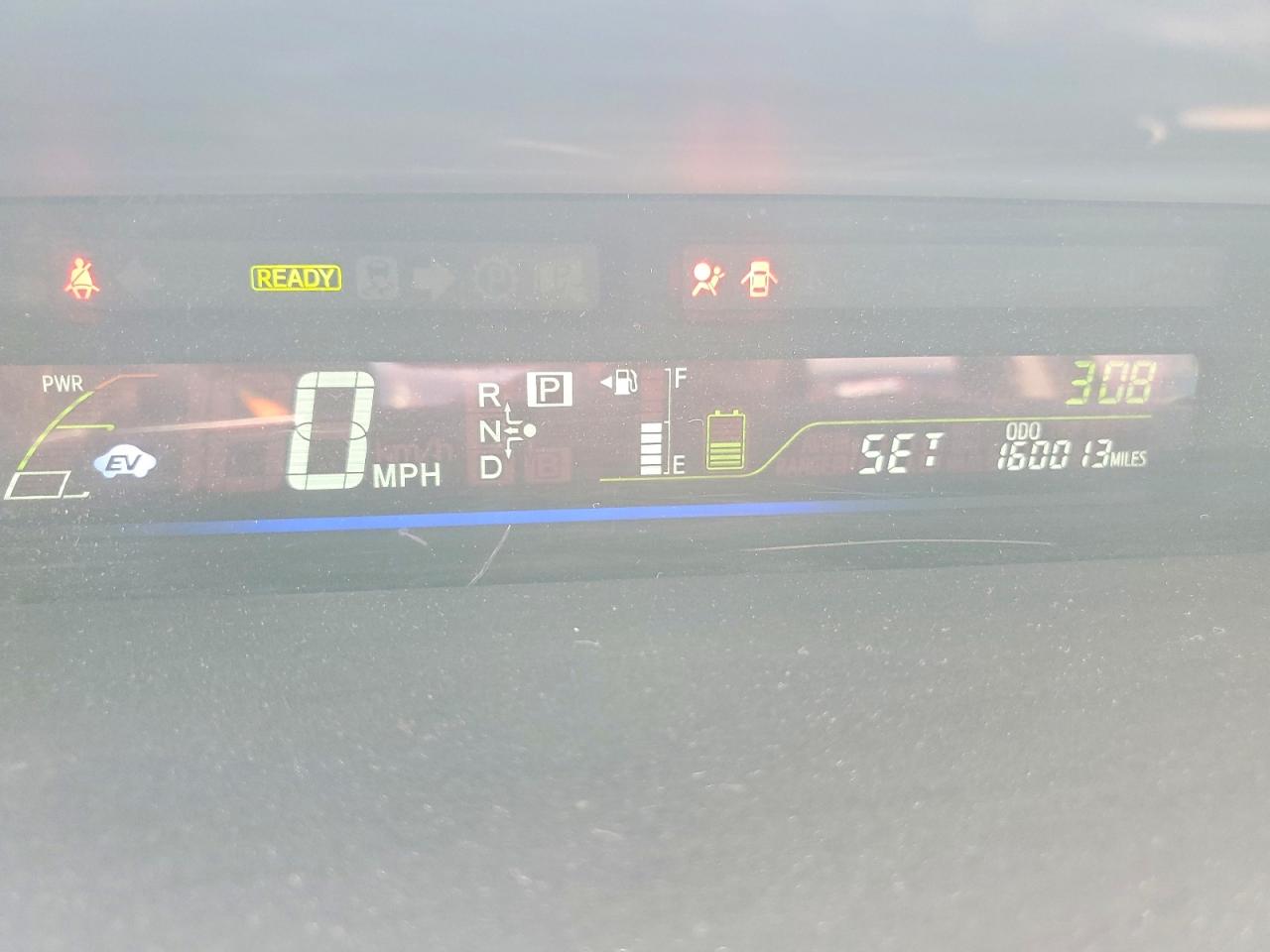Toyota Prius v Three