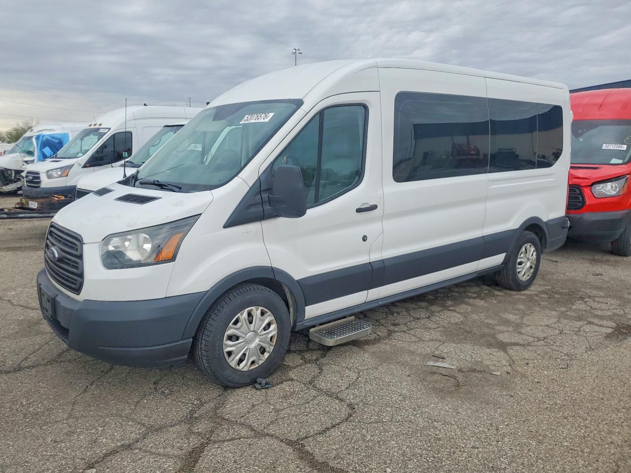 Salvage Ford Transit Image