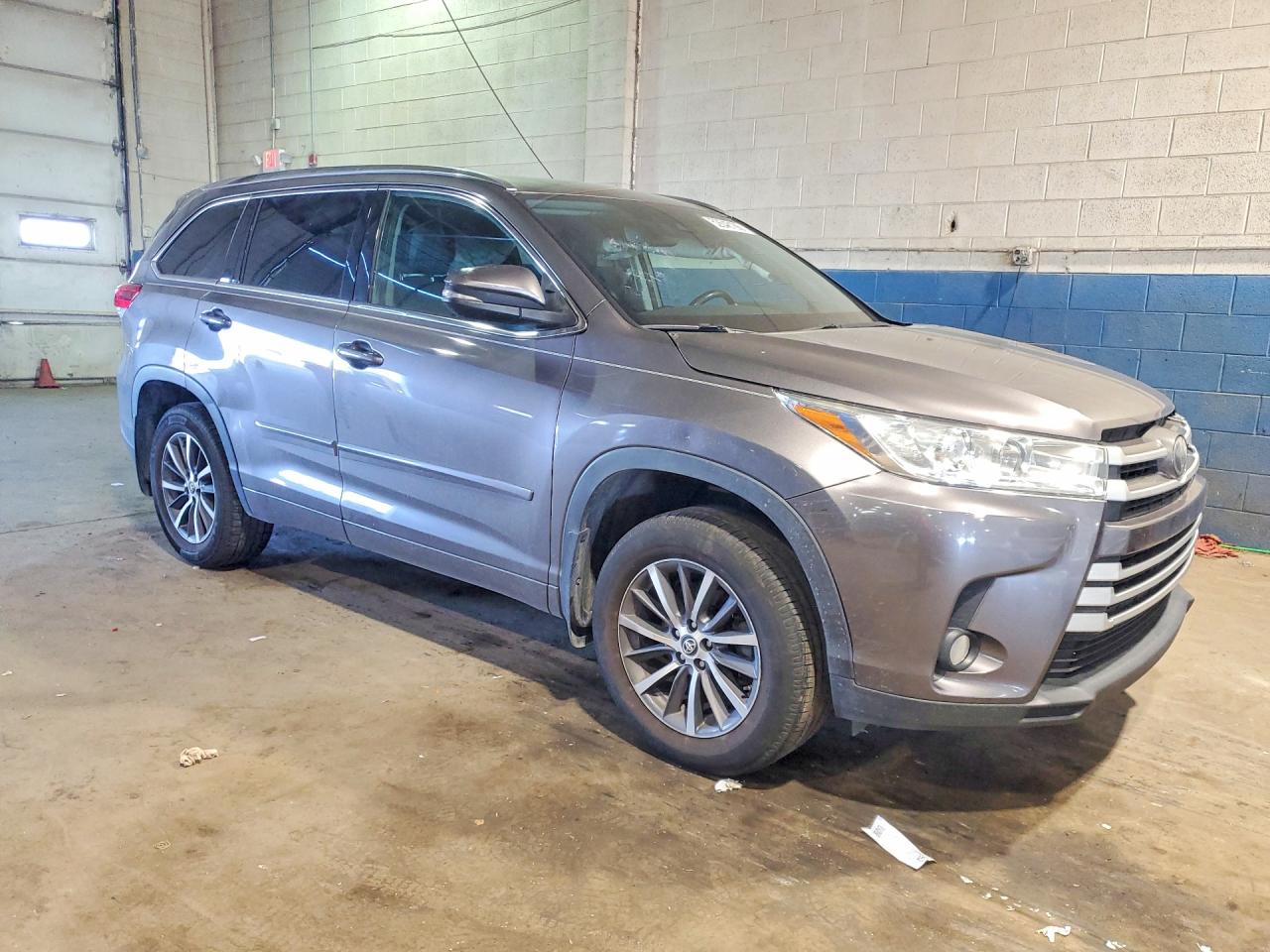 Toyota Highlander Xle