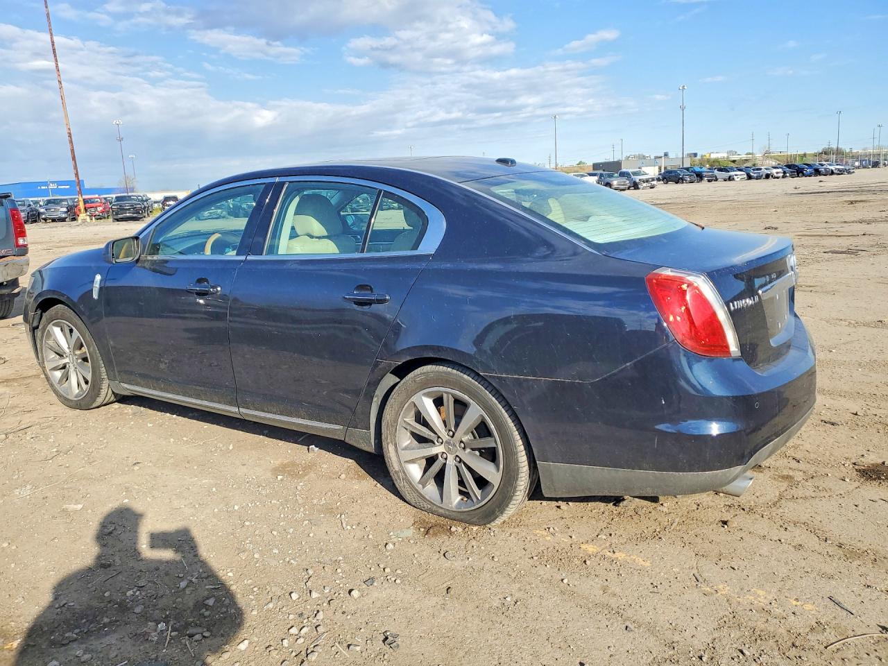 Lincoln MKS