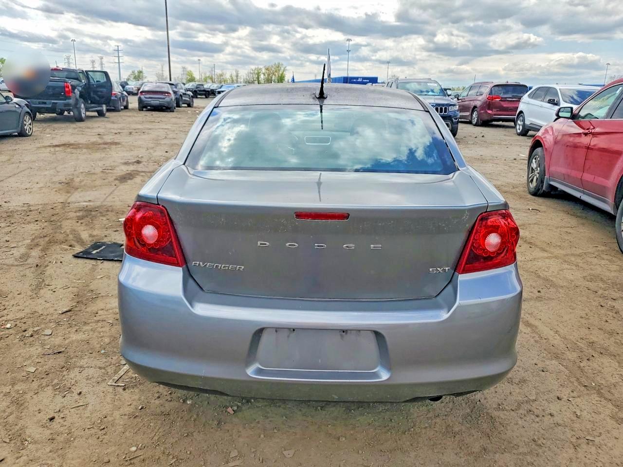 Dodge Avenger Sxt
