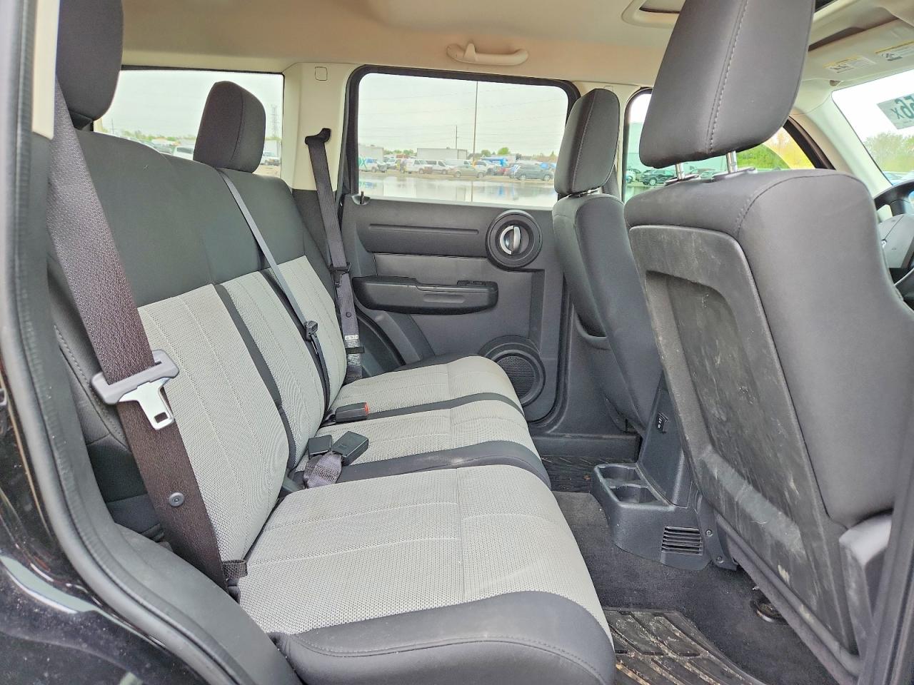 Dodge Nitro Sxt