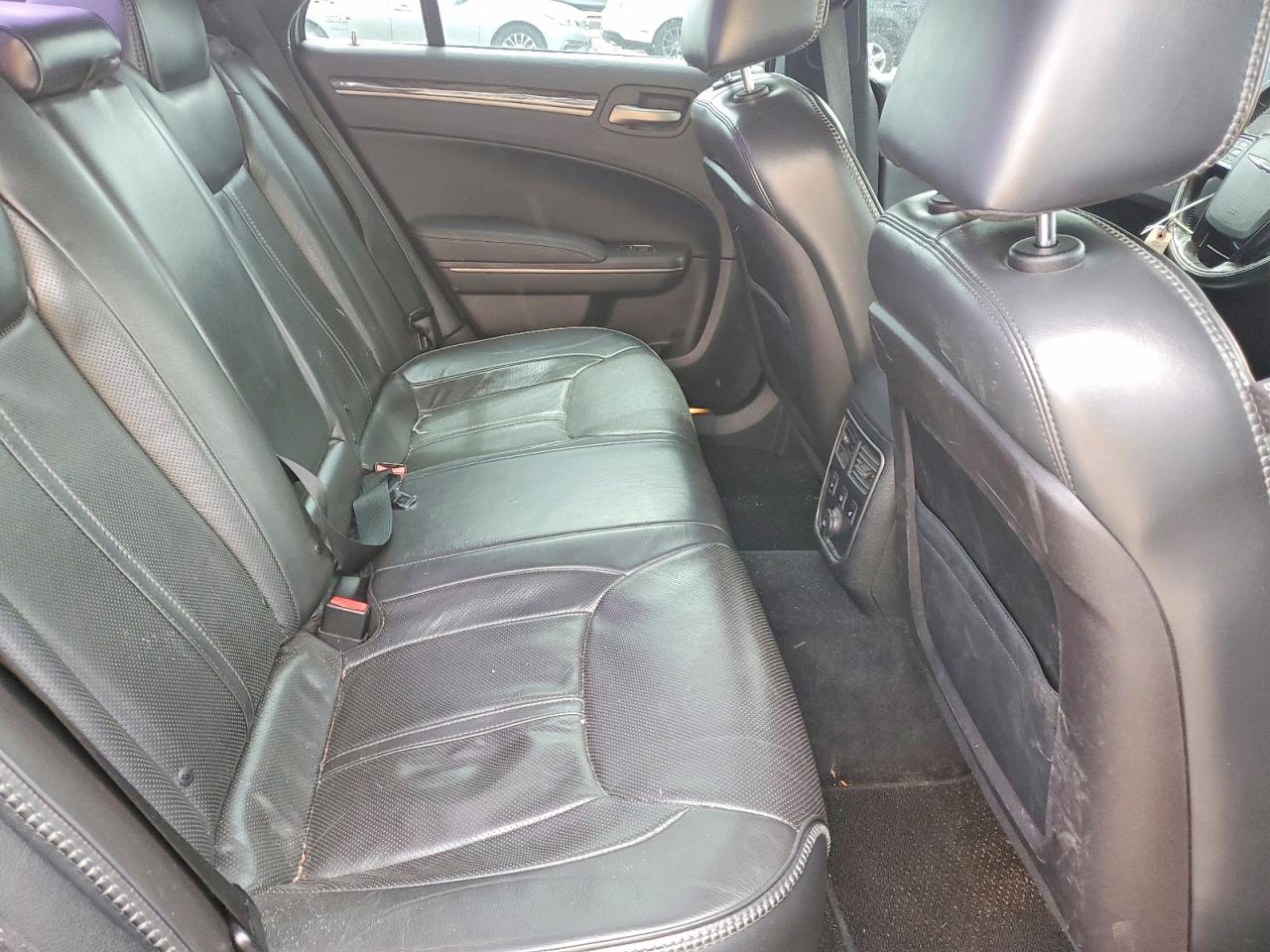 Chrysler 300 Varvatos