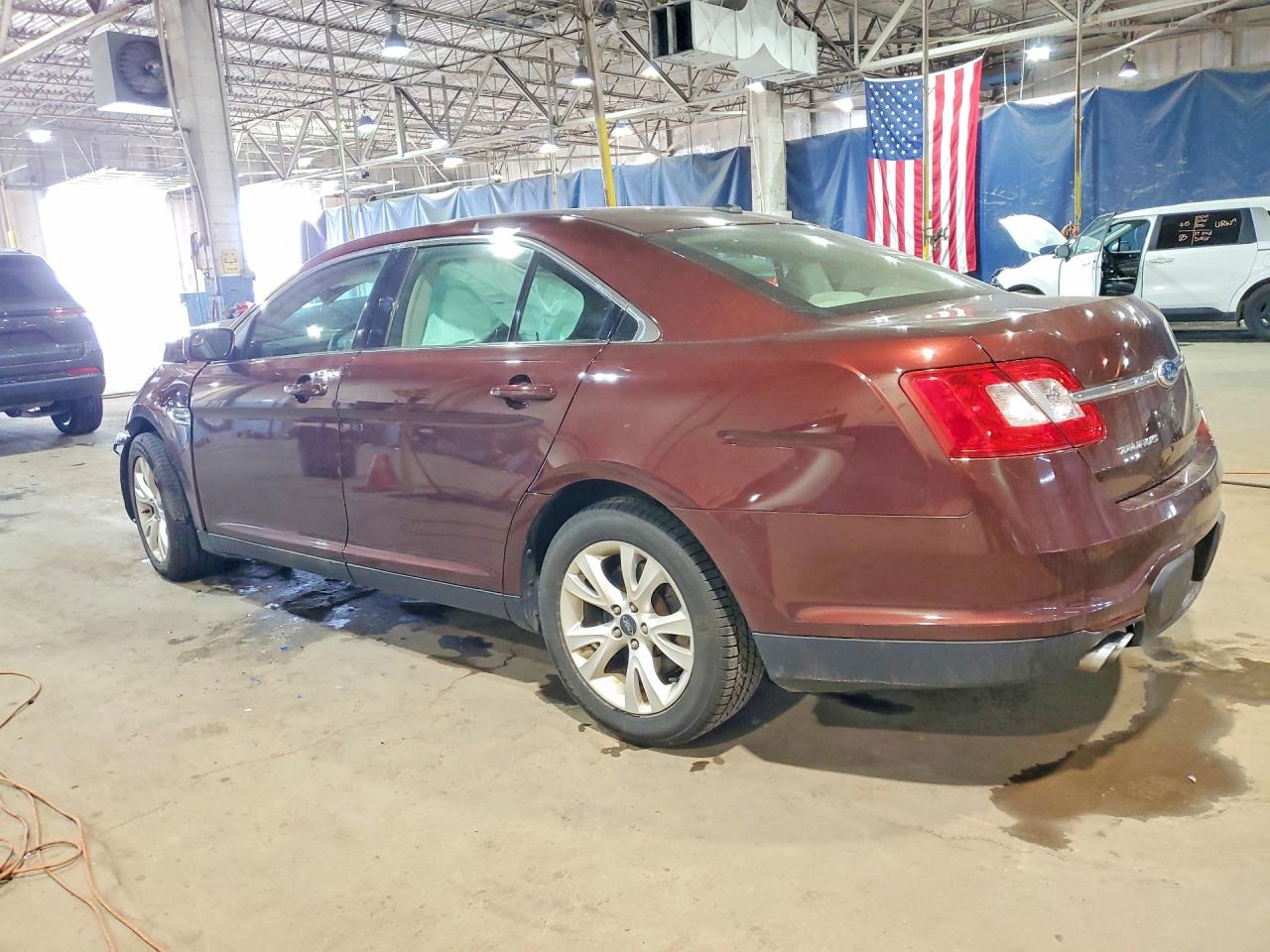 Ford Taurus Sel