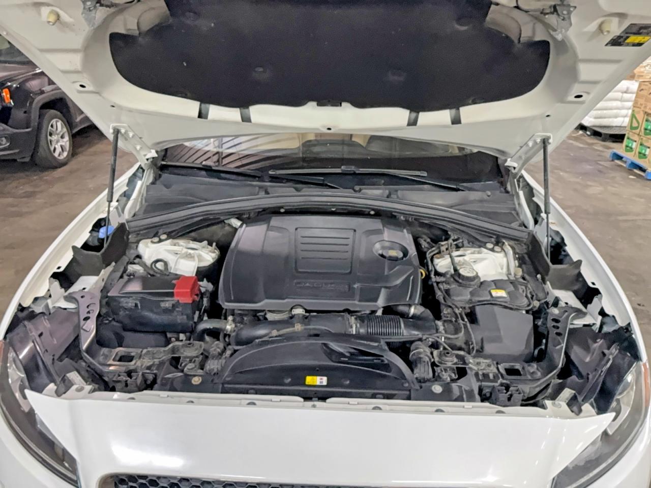 Jaguar F-PACE Premium