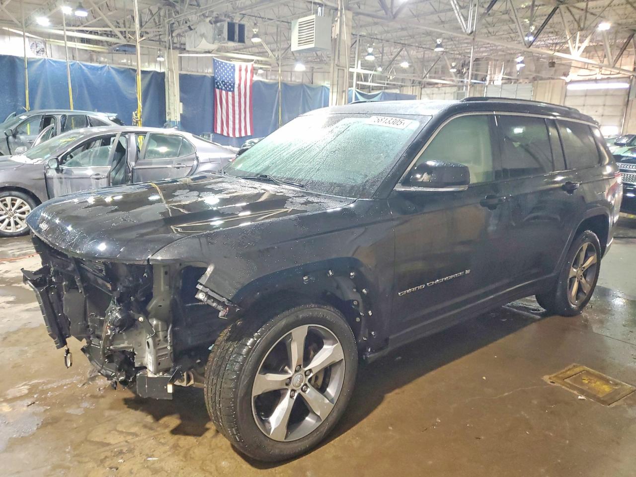 Salvage Jeep Grand Cherokee Image
