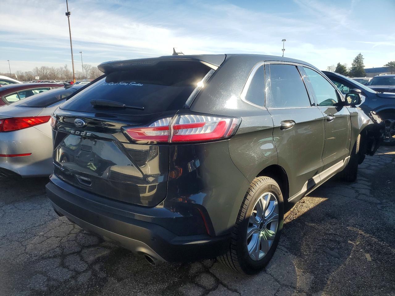 Ford Edge Titanium