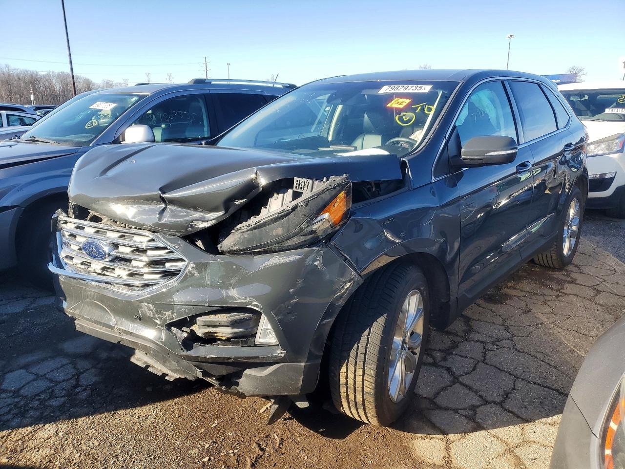 Salvage Ford Edge Image