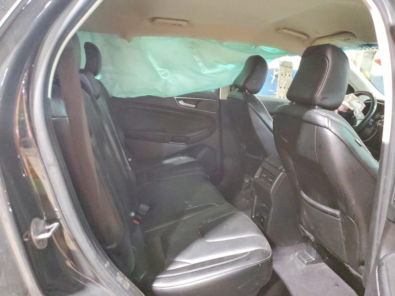 Ford Edge Titanium