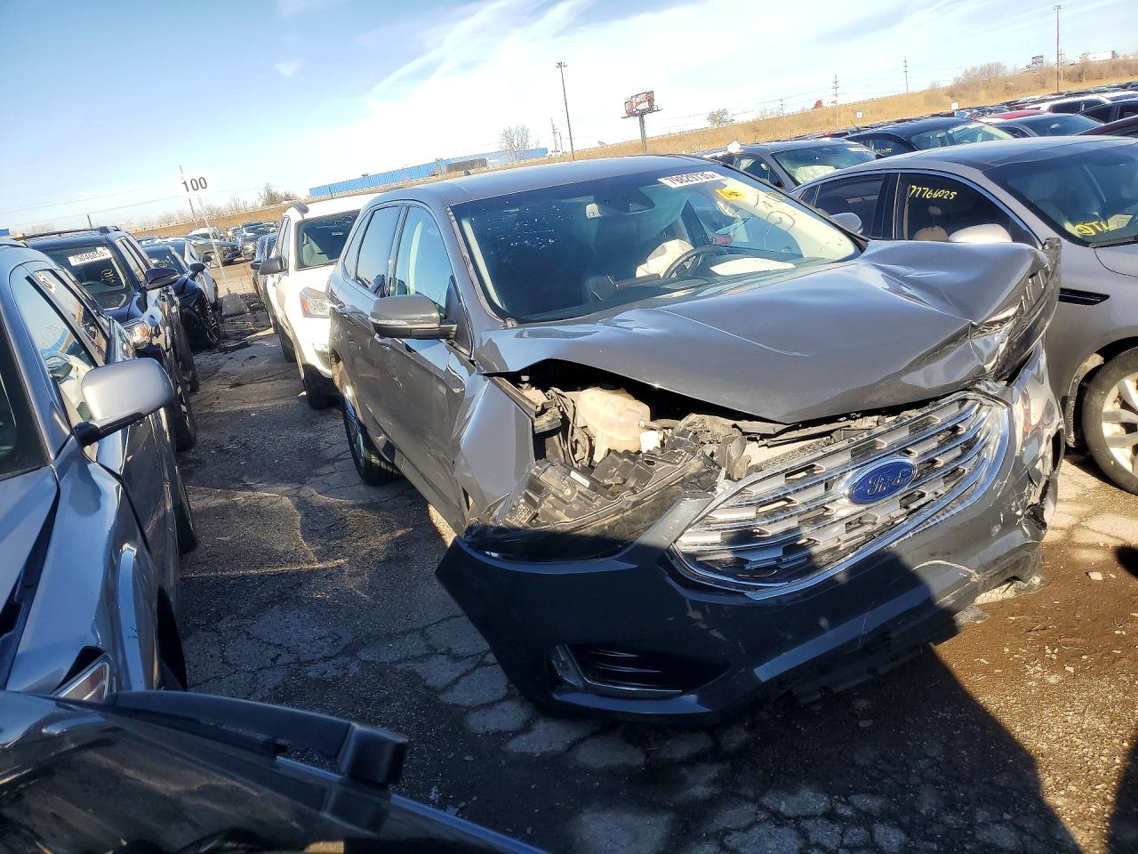 Ford Edge Titanium