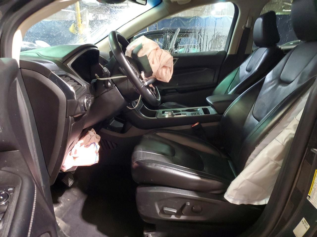 Ford Edge Titanium