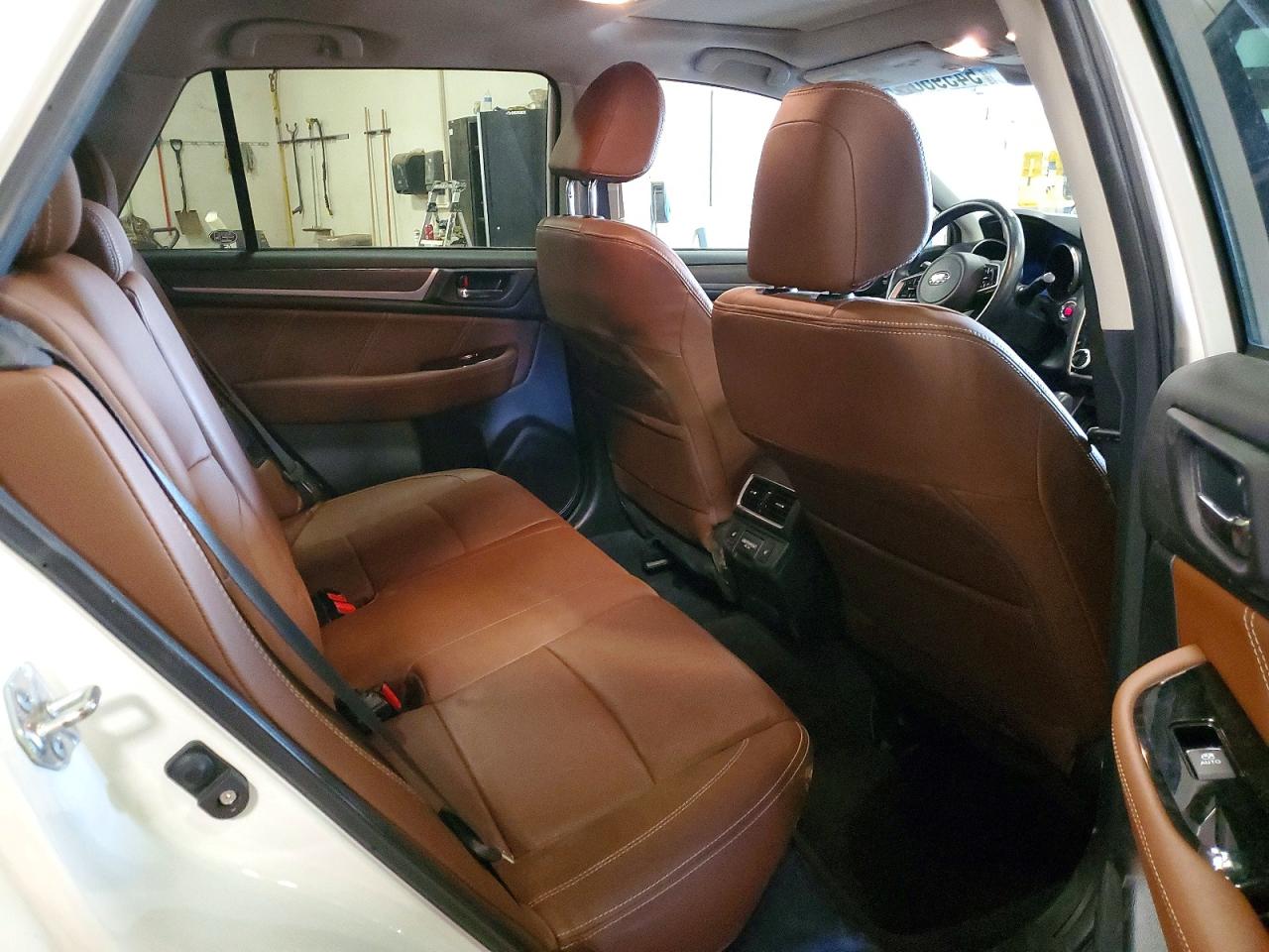 Subaru Outback Touring