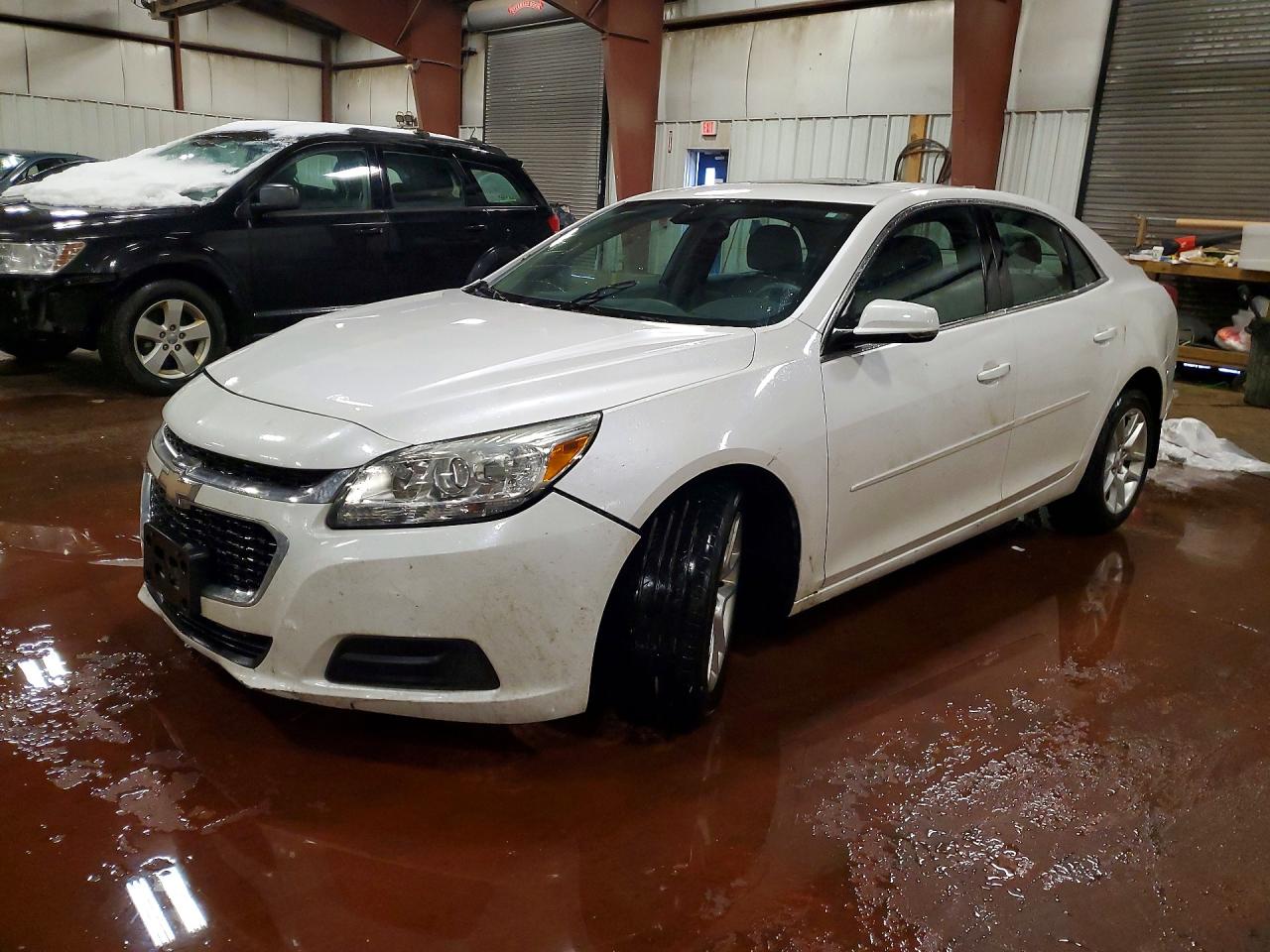 Salvage Chevrolet Malibu Image