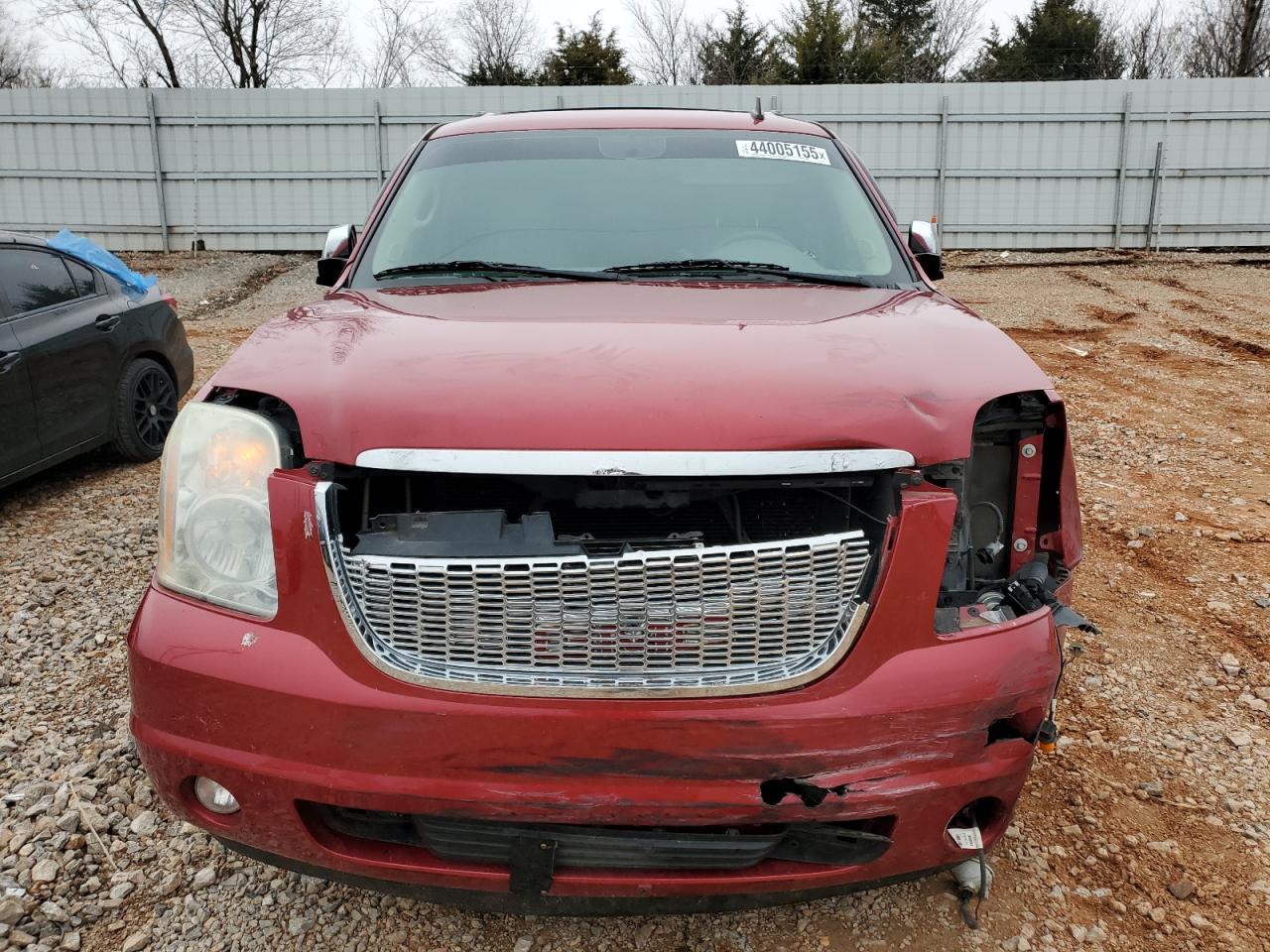 GMC Yukon C1500 Slt