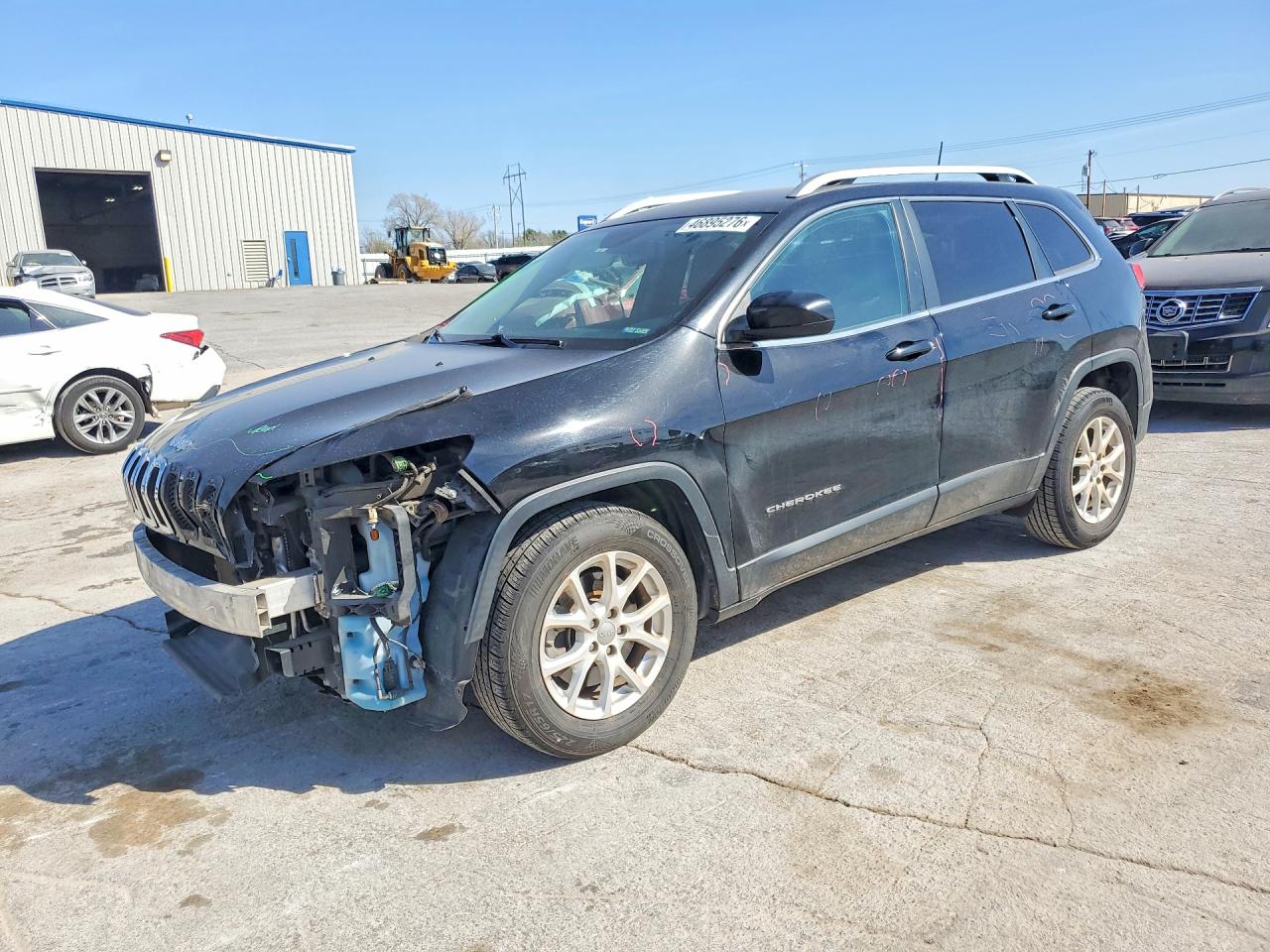 Salvage Jeep Cherokee Image