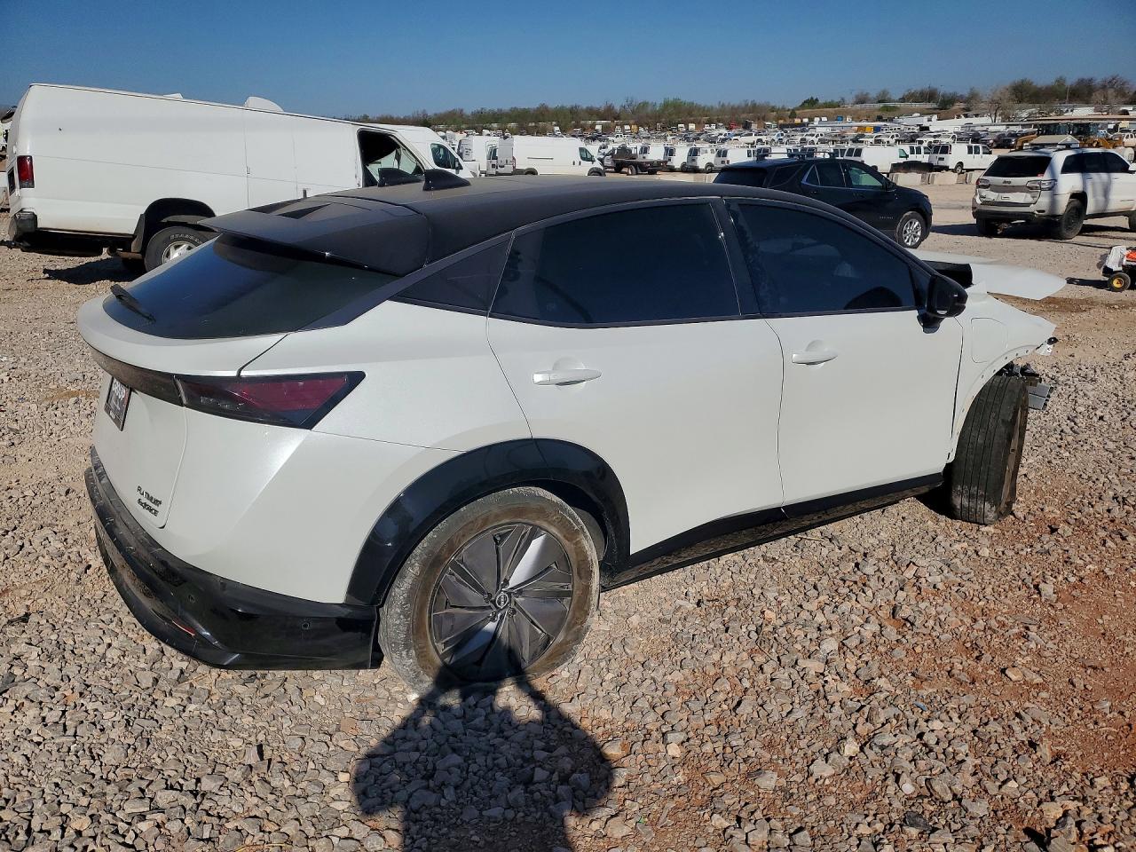 Nissan Ariya Platinum+ E-4orce