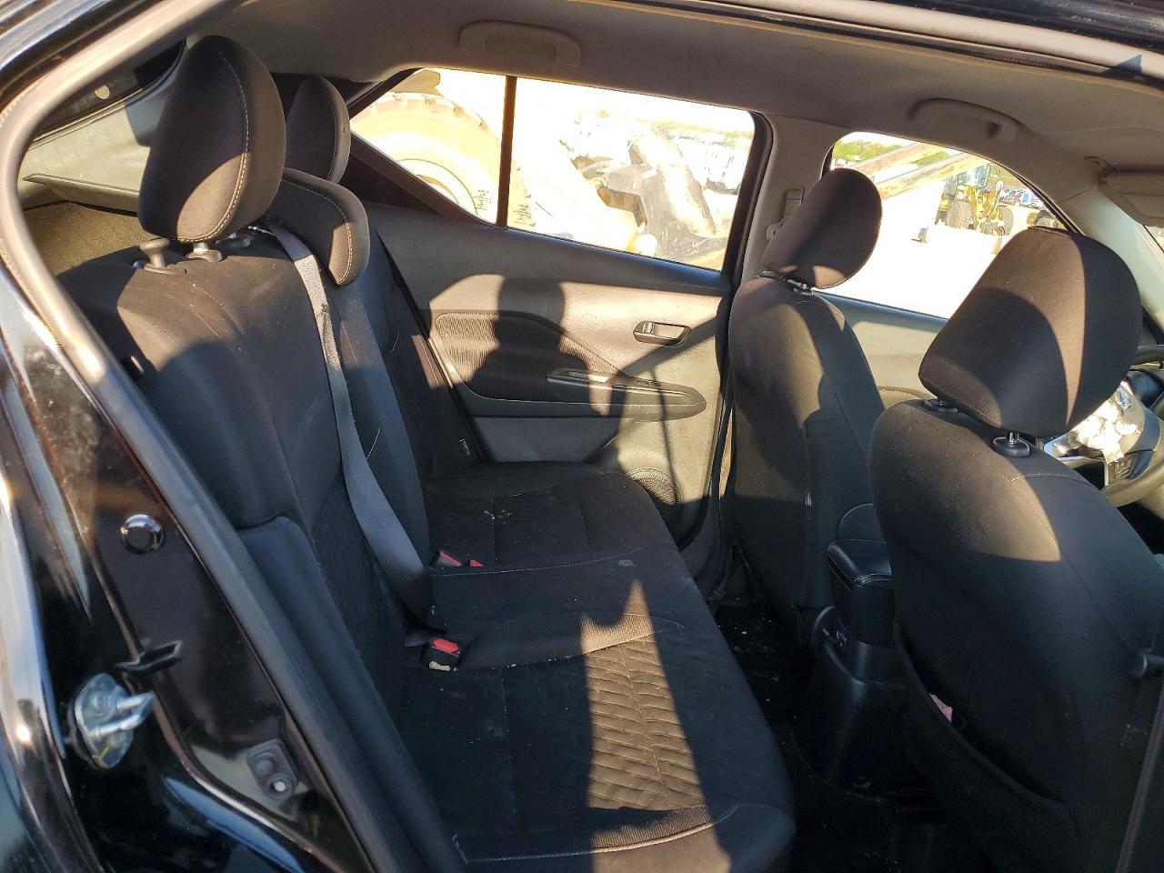 Nissan Kicks S