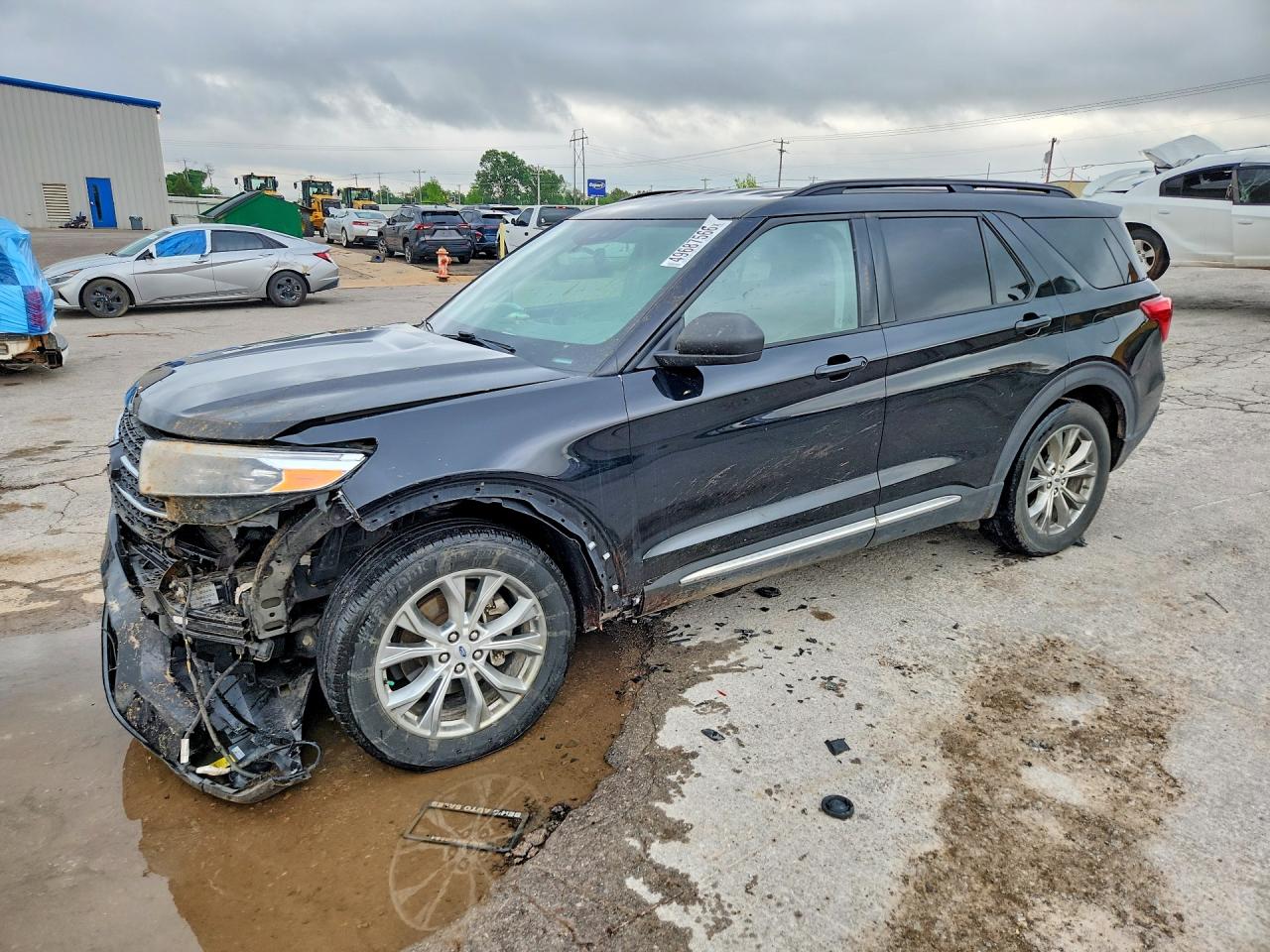 Salvage Ford Explorer Image