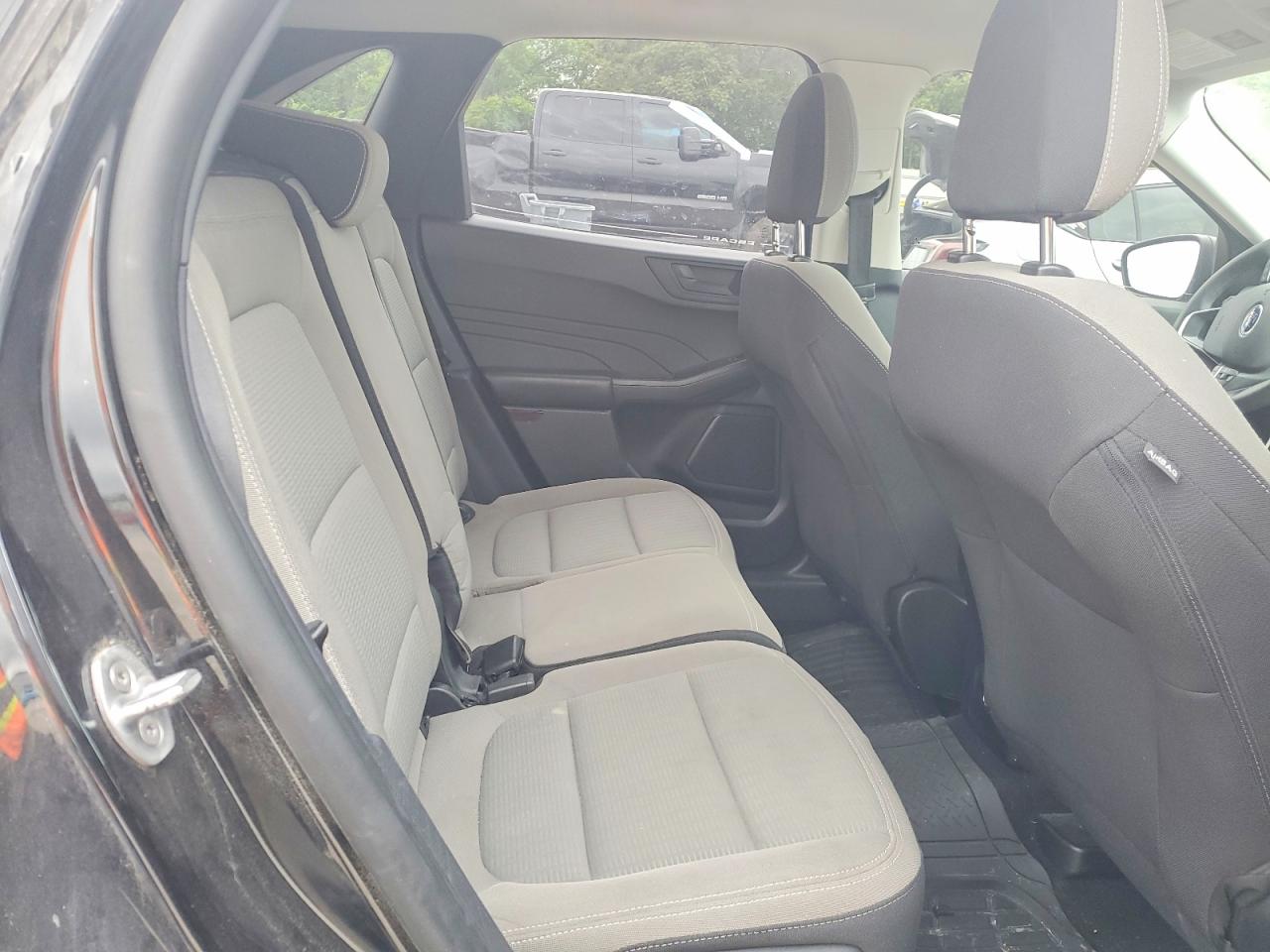 Ford Escape S