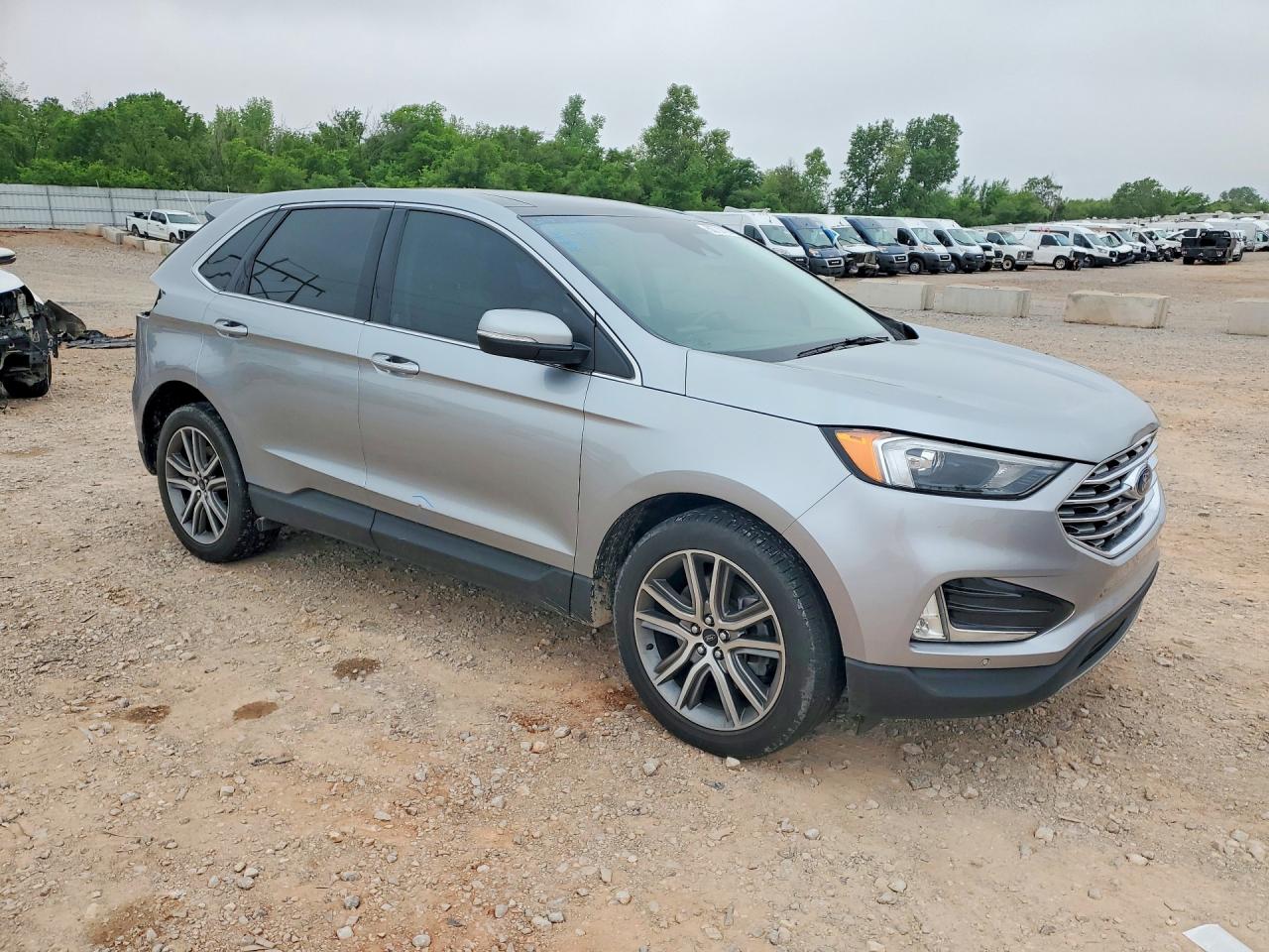 Ford Edge Titanium