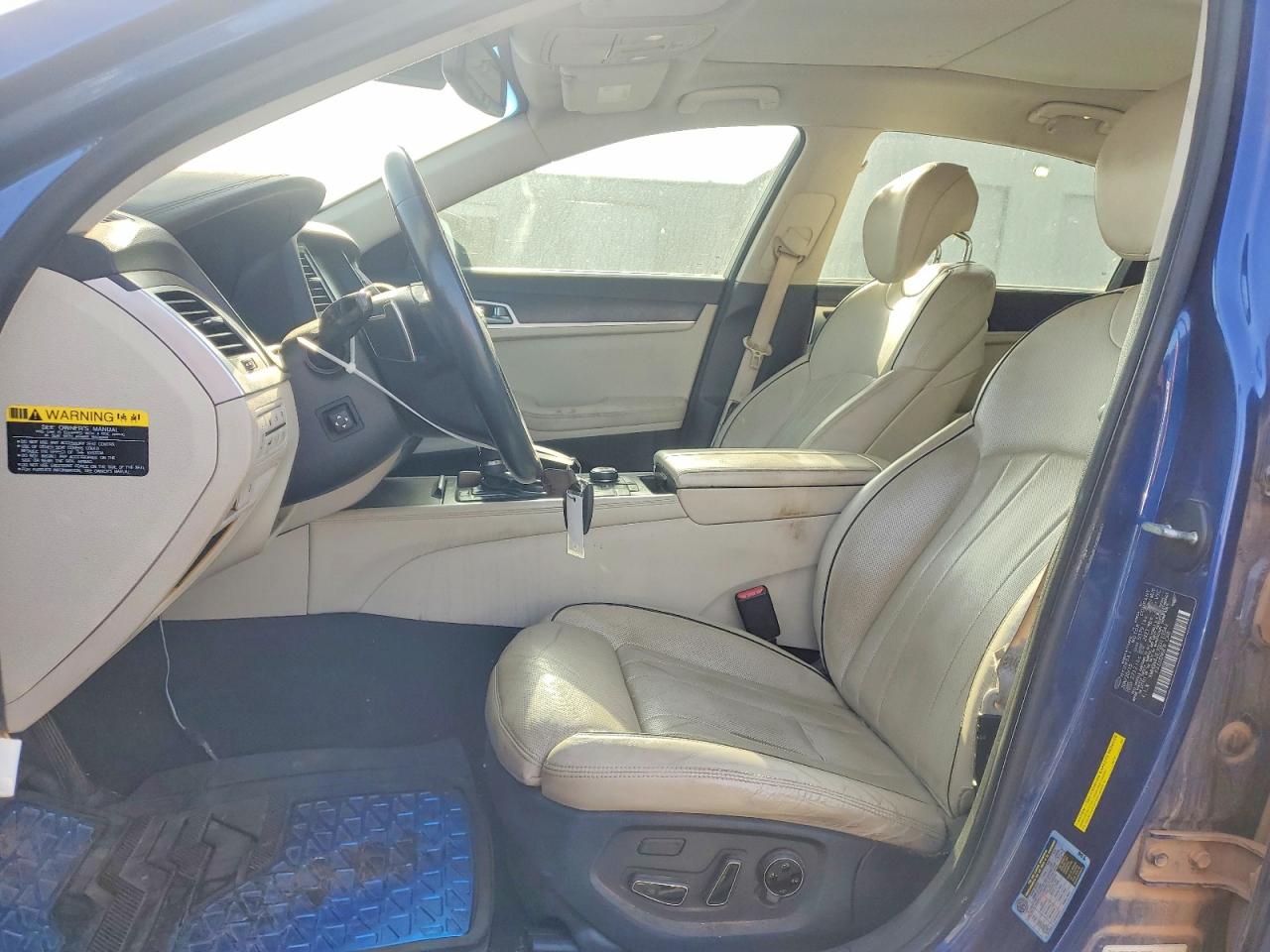 Hyundai Genesis 3.8l