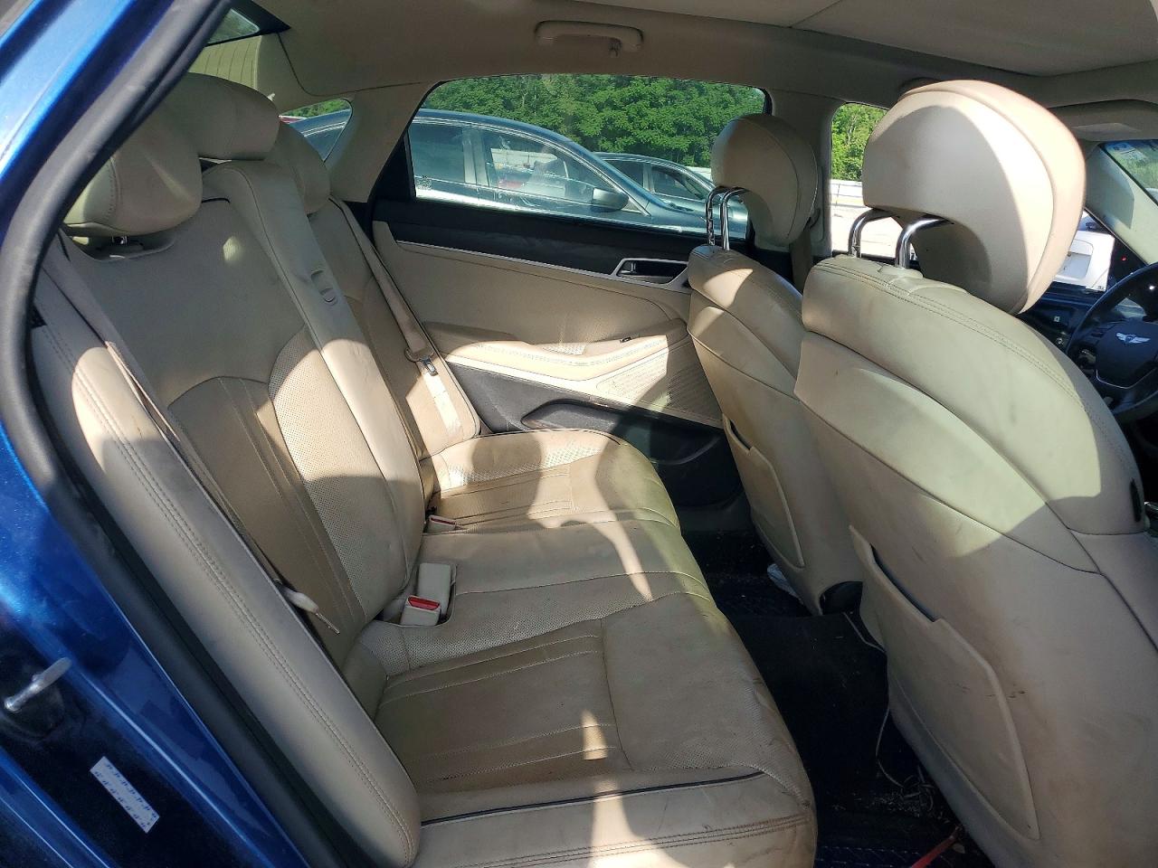 Hyundai Genesis 3.8l